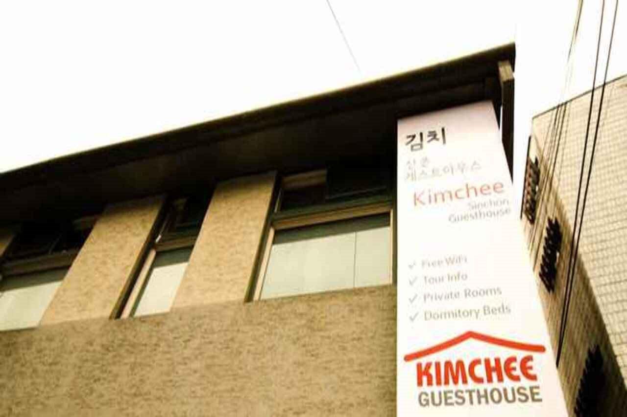 Kimchee Sinchon Guesthouse Seoel Buitenkant foto
